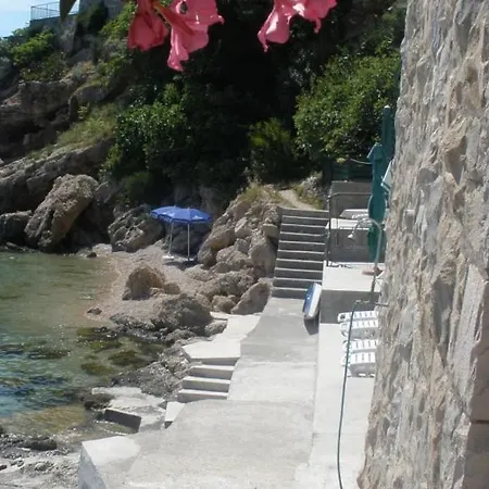 Apartment In With Sea View, Balcony, Air Conditioning, Wifi 195-1