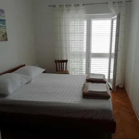 In With Sea View, Balcony, Air Conditioning, Wifi 195-1 Apartment *