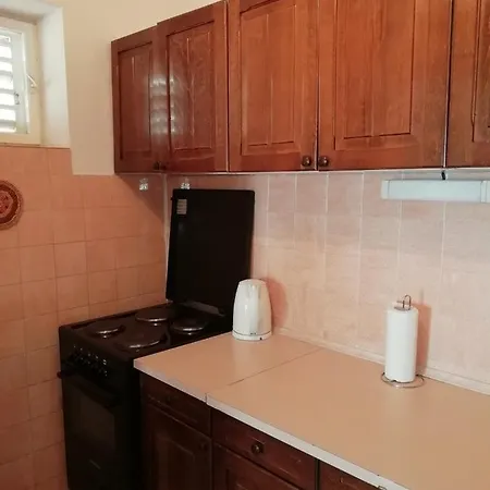 In With Sea View, Balcony, Air Conditioning, Wifi 195-1 Apartment Pisak